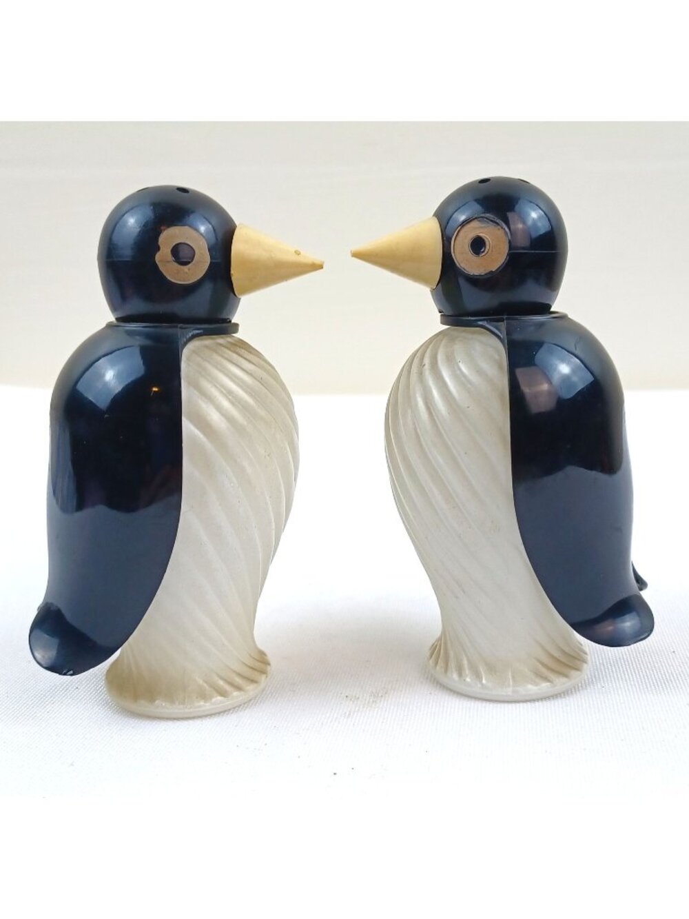 Vintage Penguin Salt & Pepper Shakers Glass Body Plastic Head & Wings MCM Pair